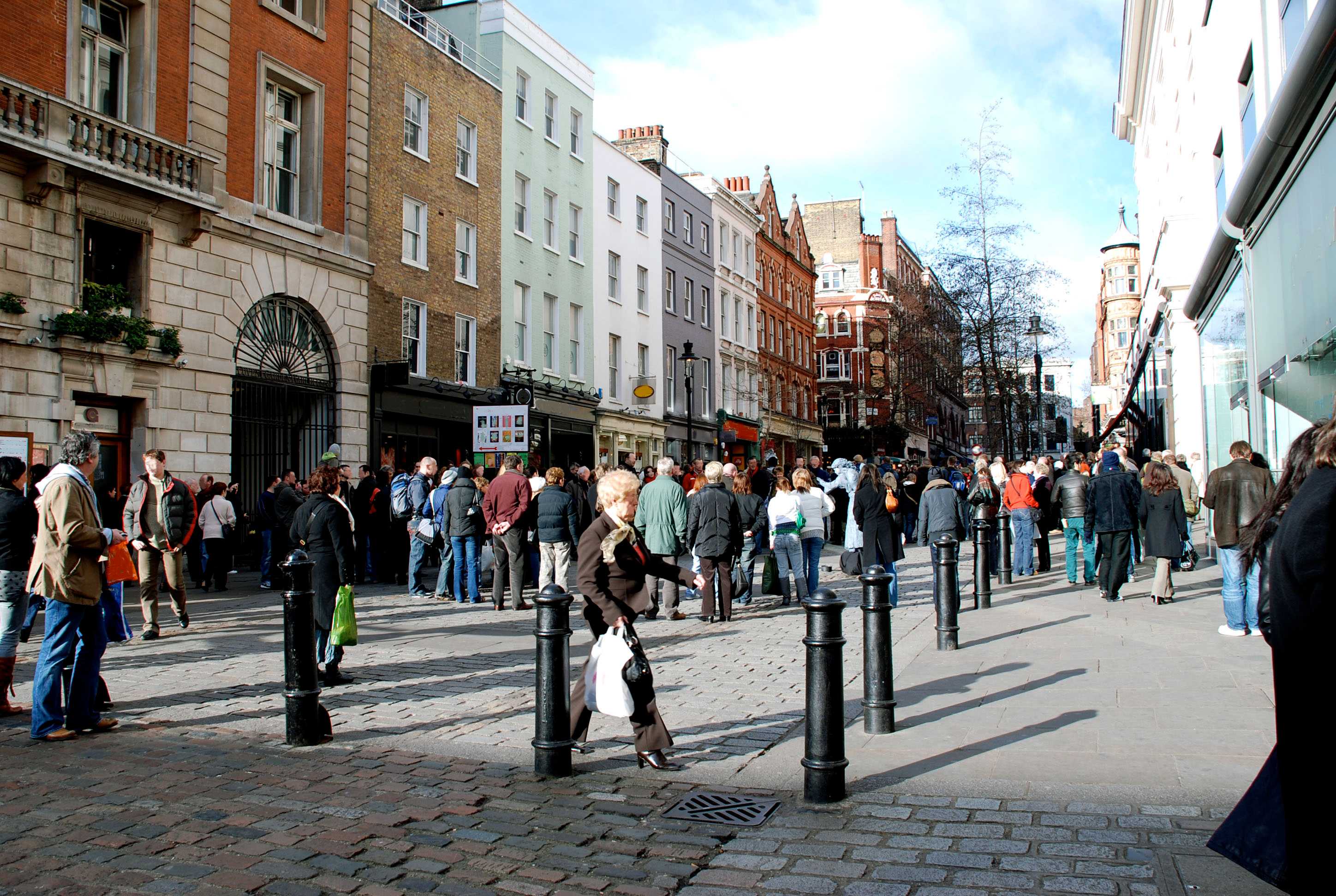 Busy area of Covent Garden